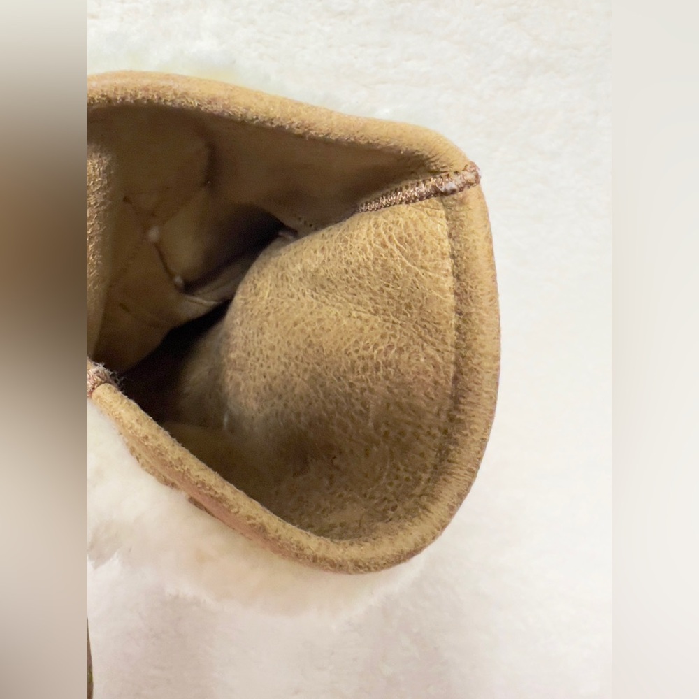 Jacquemus shearling leather mittens - Picture 7 of 9